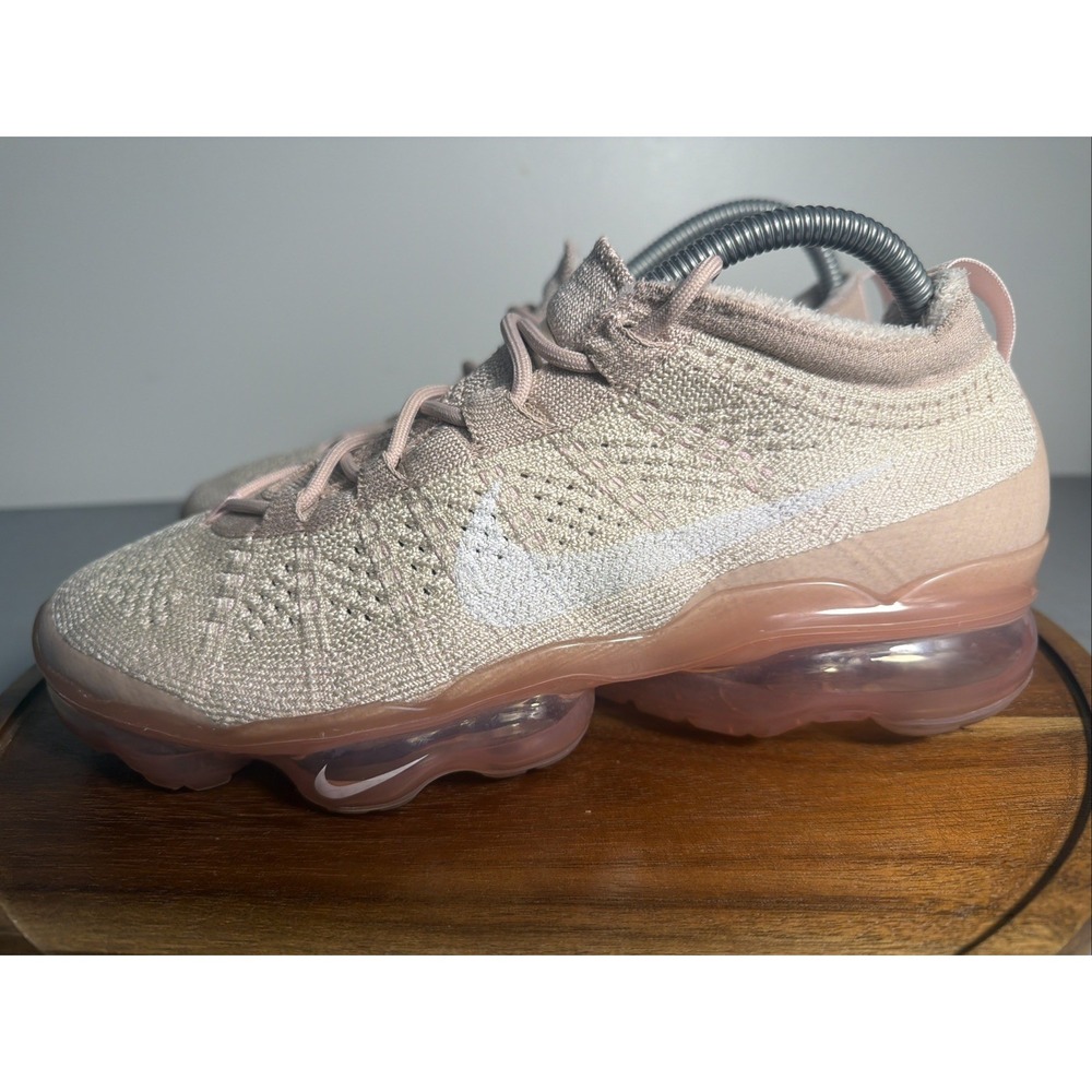 Nike Air Vapormax Flyknit 3 Women Oatmeal Pink Sneaker AJ6910-100 Size 10.5